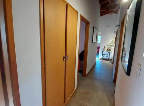 Casa En Venta - 3 Dormitorios 1 Baño - 1.120mts2 - Escobar