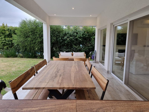 Imagen 6 de 29 de Retasada! Excelente Casa En Venta En Nordelta! Muy Buena Ubicacion, Calidad Premium!!