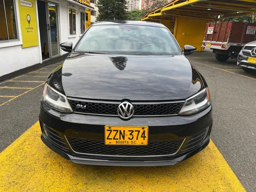 Volkswagen Jetta 2.0T Gli
