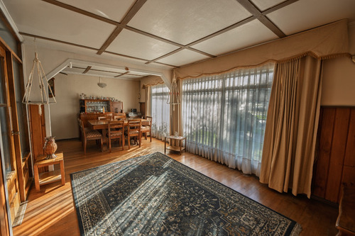 Casa Av Gabriela Mistral