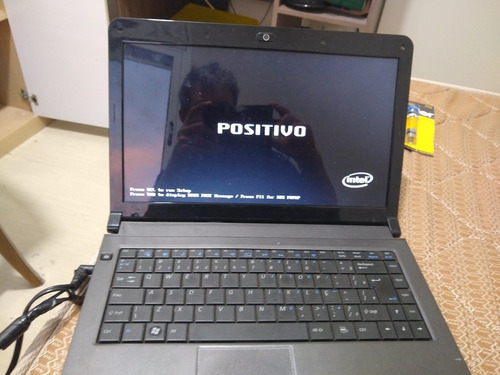 Intel 32 Bts Positivo Sim+bateria Zero Km Carregador Zero