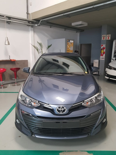Toyota Yaris 1.5 Xls Pack Cvt Sedán 4p 2021 0km