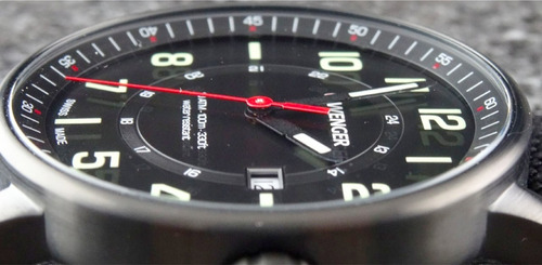 Imagen 5 de 8 de Reloj Wenger Attitude Correa Nylon Negro