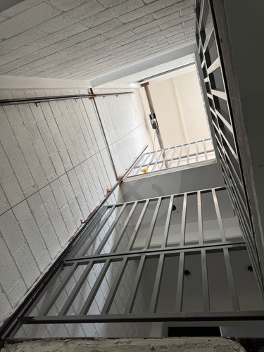 Edificio En Venta En Viveros De La Loma