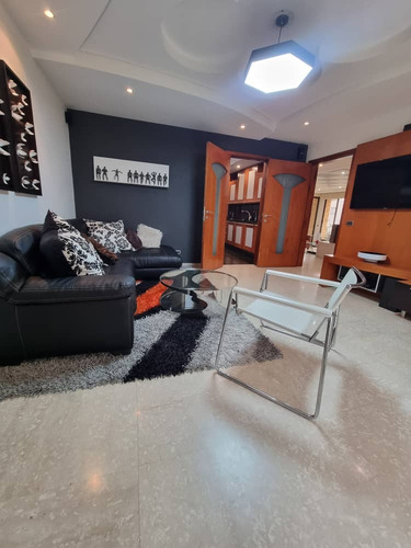 Alquiler De Apartamento En Terrazas Del Country, Residencia Amazonas Ns