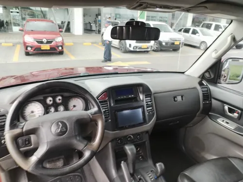 Mitsubishi Montero 3.8 V77 Wagon