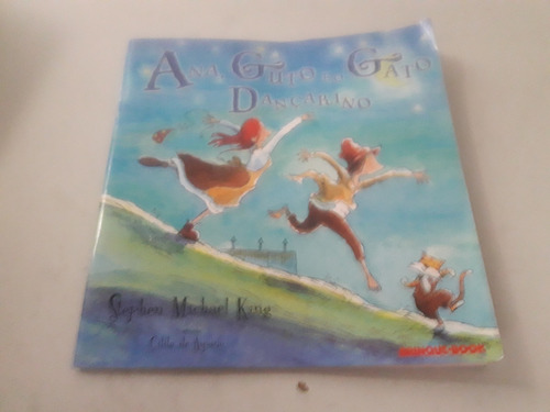 Livro Ana, Guto E O Gato Dançarino