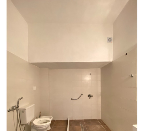 Alquiler Gran Casa De 200mts En Belvedere - 5 Habitaciones