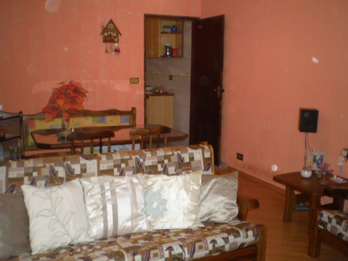 Condomínio Com 4 Casas De Renda