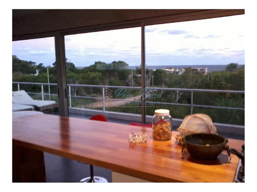 Casa En Altos De Punta Piedra Con Vista Al Mar 