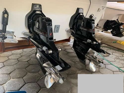 Imagem 8 de 15 de Solara 330 Targa Mercruiser Qsd 2x220hp Diesel 2020 Completa