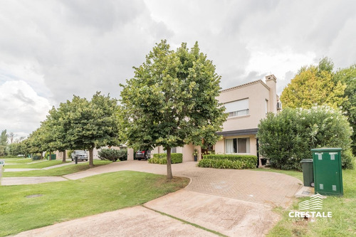 Imagen 3 de 28 de Excelente Casa Dos Plantas, 3 Dormitorios En Venta - Kentucky