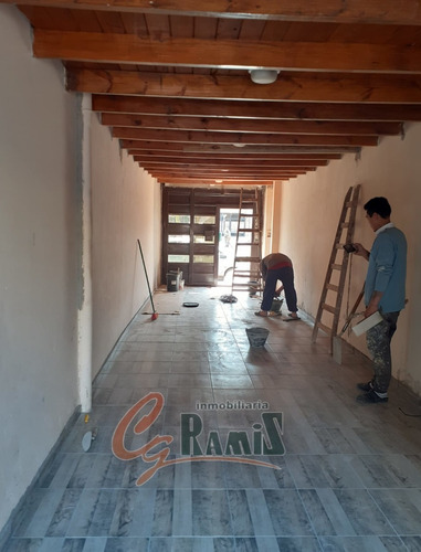 Imagen 12 de 20 de Casa Y Departamento En Venta Fleming 2000, Ituzaingo