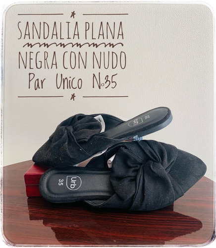 Sandalia Plana Negra Con Nudo N°35