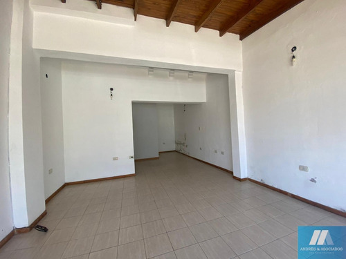 Oportunidad Casa Apto Oficinas + Locales