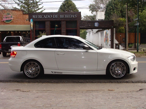Imagen 5 de 15 de Bmw 135i Aut High Performance 2011 N55 47.000km Cub. Nuevas