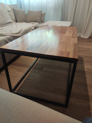 Mesa Living De Madera Con Patas Metálicas Naranja Oscuro (Usado)