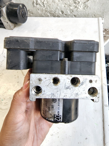 Modulo Abs Original Vw Jetta A6 Mk6 11-18 1k0907379af Detall (Usado)