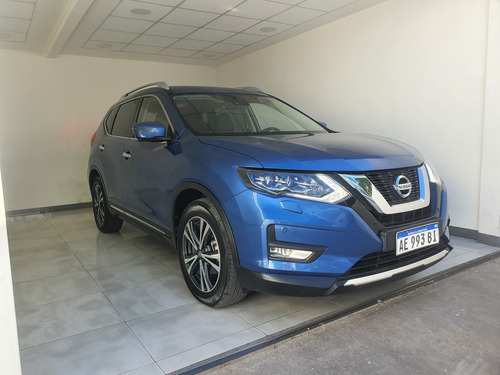 Nissan X-Trail 2.5 EXCLUSIVE CVT PURE DRIVE 4X4