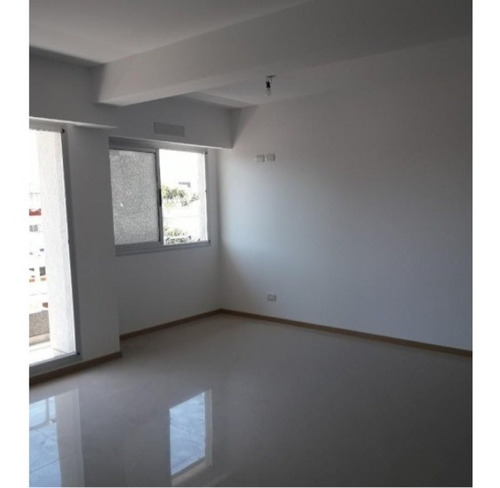 Imagen 3 de 13 de Departamento 2 Ambientes A Estrenar En Venta, En Liniers Zona Residencial