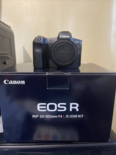 Imagen 1 de 1 de Canon Eos R 30.3mp Digital Camera - Black (body Only)