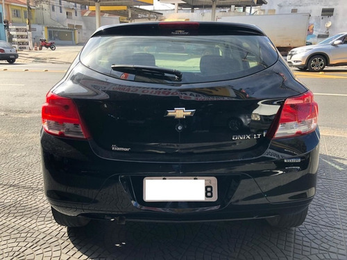 Imagem 5 de 8 de Chevrolet Onix 1.0 Mpfi Lt 8v 2015