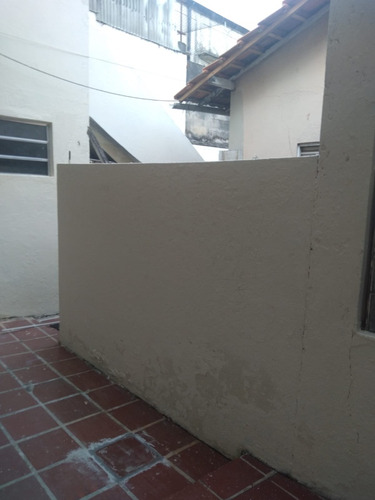 Imóvel Com 3 Dorms, 1125m2 E 2 Vagas De Garagem À Venda - J