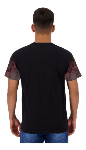Imagem 2 de 2 de Camiseta Estampa Total Rosas Vermelhas Degradê Rap