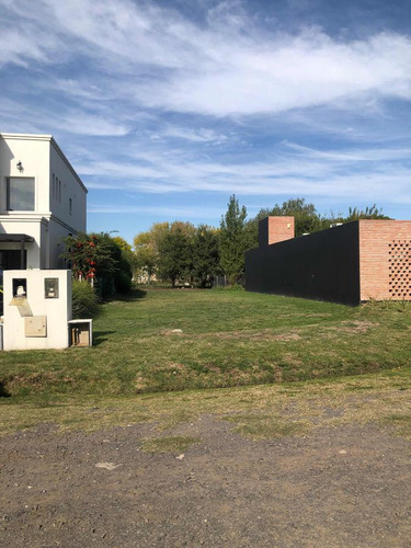 Terreno En Venta - 411mts2 - City Bell