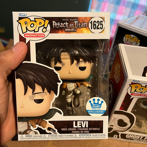 Funko Pop Animation Attack On Titan Levi With Swords 1625 Fs