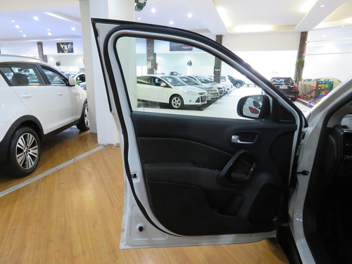 Fiat Toro 1.8 Freedom Evo Flex At6 Aut Completa C/ Mult