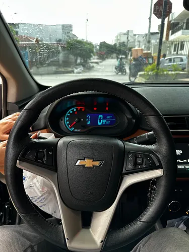 Chevrolet Onix 1.4 Lt