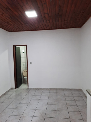 Imóvel Com 3 Casas No Terreno
