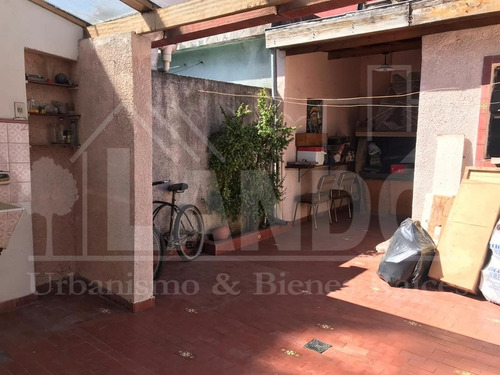 Imagen 12 de 18 de Dúplex 4 Ambientes En Venta Muy Amplio