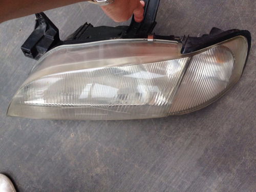 Faros Ford Laser