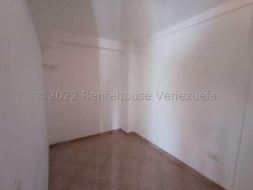 Imagen 9 de 30 de Deisim22-22935 Hermosa Villa Ubicada En Urb Prebo I Valencia Carabobo Con Patio, 4h Habitaciones (incluye Una De Servicio) Excelente Distribucion
