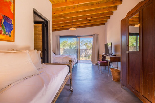 Petit Hotel En Arena De Jose Ignacio (ref: Atm-6839)