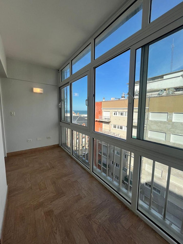 Departamento En Venta, A Metros De Plaza Colon