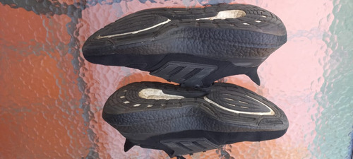 Zapatillas Adidas Ultrabost Hombre (Usado)