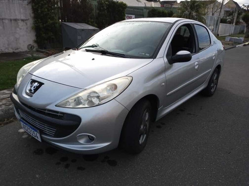 Peugeot 207 2011 1.4 Quiksilver Flex 5p