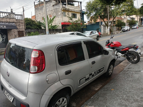 Fiat Uno 1.0 Vivace Flex 5p