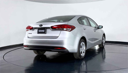 Imagen 7 de 15 de 104040 - Kia Forte Sedan 2018 Con Garantía