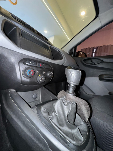 Chevrolet Onix 1.0 Joy 5p