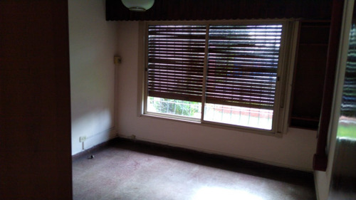 Imagen 22 de 28 de Casa En Venta En Merlo Sur 4 Amb. Impecable
