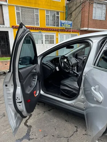 Ford Focus 2.0 Titanium