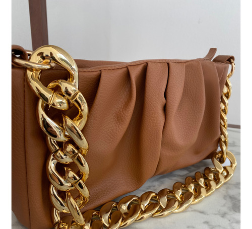 Baguette Bag Camel Mujer Con Cadena Dorada Ultima Tendencia