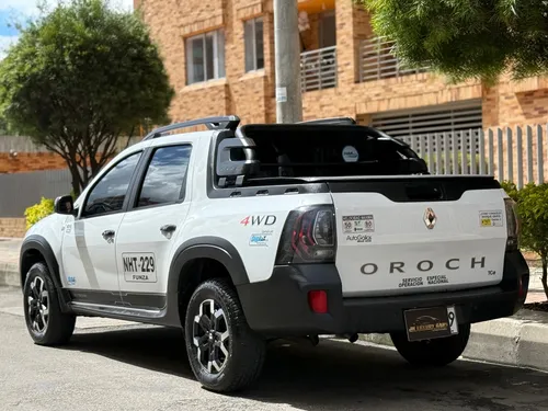 Renault Duster Oroch 1.3 Intens 4X4 Outsider