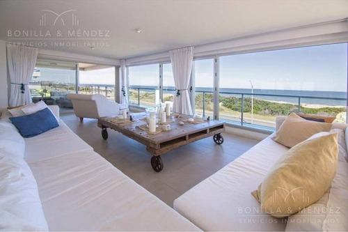 Villa Brava Torre 1, 3 Suites, Toilette, Dependencia De Servicio, Parrillero Propio.