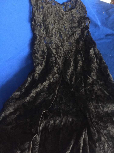 Vestido De Encaje Negro Antiguo