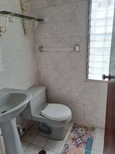 Apartamento En Alquiler En Trigal Norte. Edificio Apolo V. Valencia Cod 279254